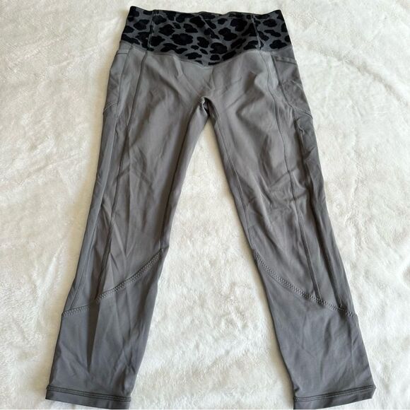 Lululemon All The Right Places Crop Leggings Leopard Size 10 - Picture 7 of 9